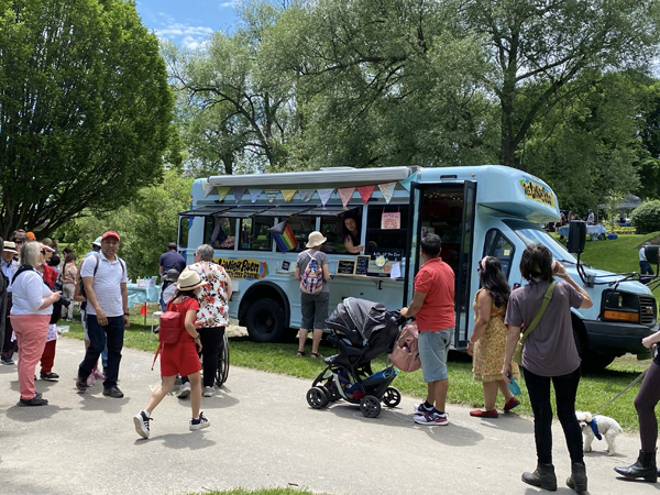 Bus at the Peony Festival