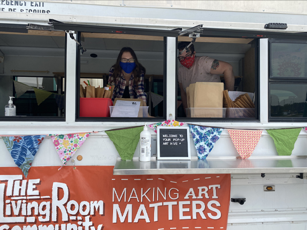 Dani and Bee on the Bus